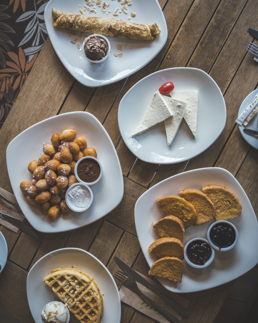 Sweet & Bar And Grill