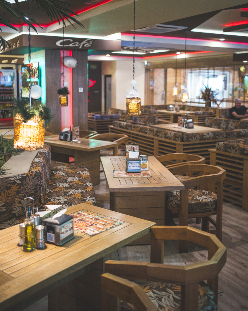 Sweet & Bar And Grill