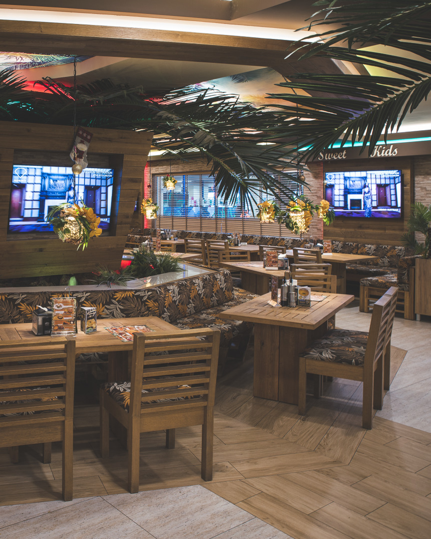 Sweet & Bar And Grill